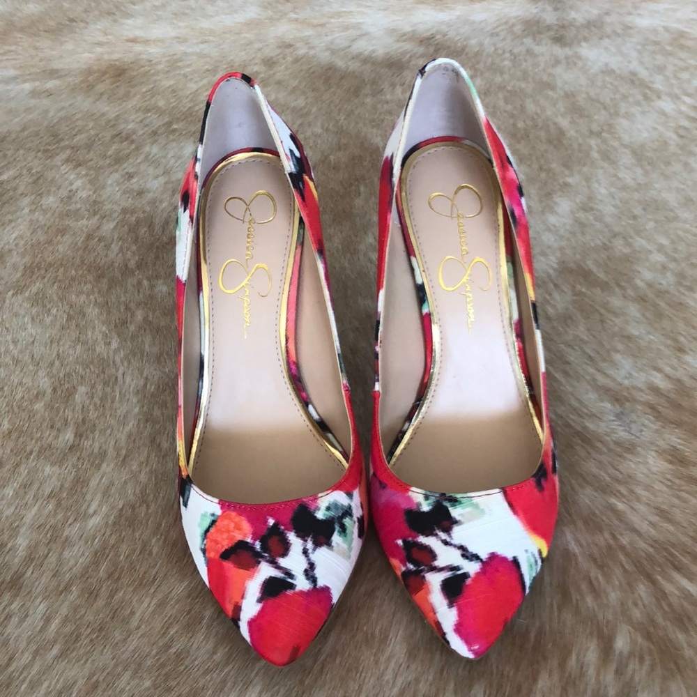 Floral Print Pumps